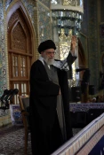 قائد الثورة الاسلامیة: نزعة الشعب الایرانی "ثوریة ودینیة" والعام الجدید سیکون هاما
