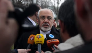 ظریف در جمع خبرنگاران:

رایزنی وزرای خارجه در آینده نزدیک برگزار می شود