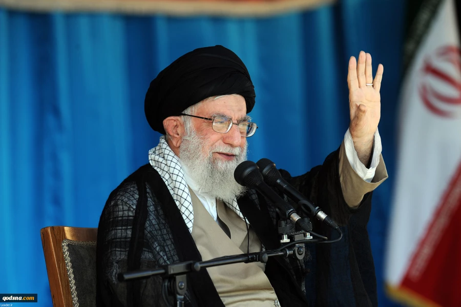 رهبر معظم انقلاب در رزمایش بزرگ اقتدار عاشورایی بسیجیان:گام اول برای مبارزه احساس وجود دشمن است جوانان امید اصلی کشور هستند+ تصاویر 2 رهبر معظم انقلاب در رزمایش بزرگ اقتدار عاشورایی بسیجیان:گام اول برای مبارزه احساس وجود دشمن است جوانان امید اصلی کشور هستند+ تصاویر 2