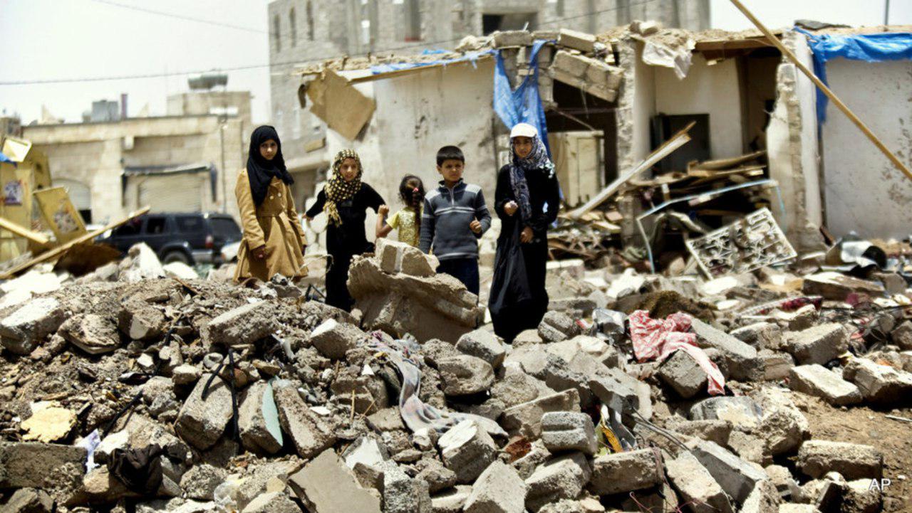 گزارشی دردناک از آخرین وضعیت تلفات جنگ سعودی ها علیه یمن و چگونگی امداد رسانی مردم ایران + فیلم و عکس 2