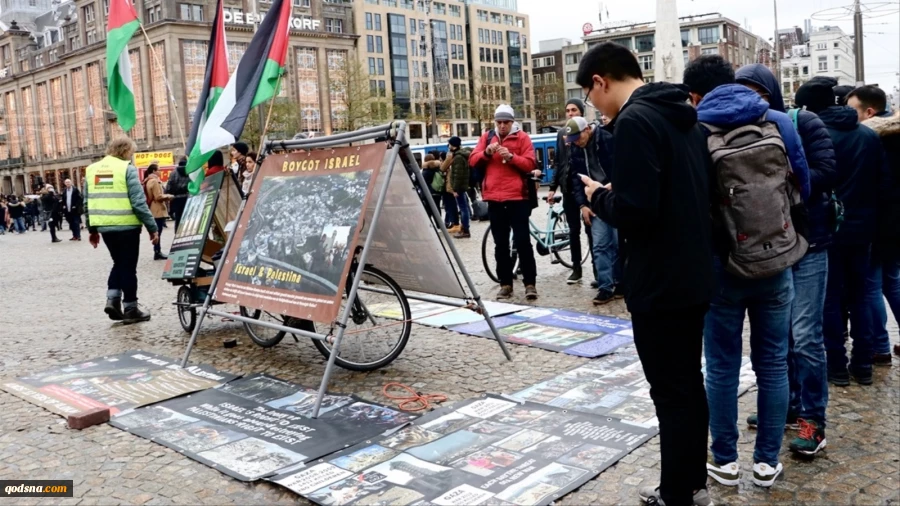 «سیمون فروفی» در چهار سال بیش از 500 تظاهرات برگزار کرد؛فعال هلندی و مبارزه چند ساله و  تک نفره با رژیم صهیونیستی + تصاویر 2