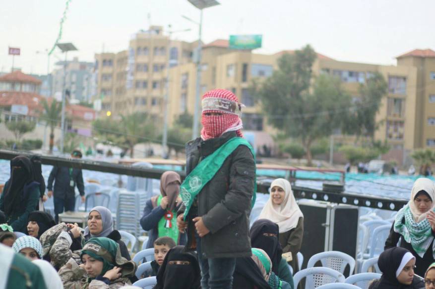 به روایت تصاویرحضور گسترده مردم غزه در جشن سی و یکمین سالگرد تاسیس حماس 4
