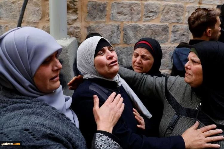 انتشار تصاویر دردناک از اخراج خانواده فلسطینی + واکنش کاربران و تصاویر 2