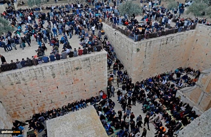 منابع عبری فاش کردند؛نتانیاهو دستور مسدود کردن ورودی مصلای باب الرحمه را صادر کرد احتمال درگیری‌های شدید در مسجدالاقصی 3