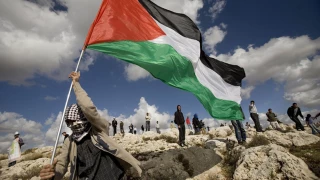 منابع فلسطینی اعلام کردند:

آمادگی مردم غزه برای شرکت در راهپیمایی «سرزمین فلسطین فروشی نیست»