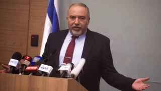 ليبرمان: نتنياهو خدعني حين منعني من اغتيال إسماعيل هنية