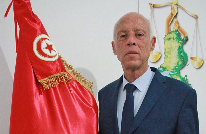 قيس سعيّد: التطبيع خيانة عظمى، ويجب أن يحاكم من يطبع مع كيان شرد ونكل شعبا كاملا