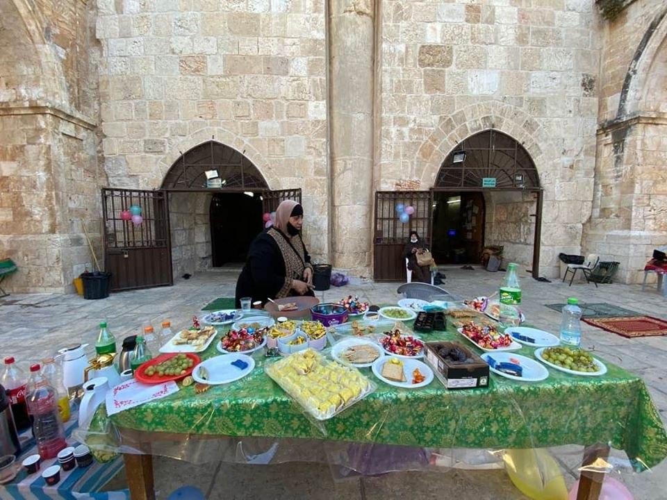 منابع فلسطینی گزارش دادند:برگزاری نماز عید قربان با حضور با شکوه فلسطینی ها در مسجدالاقصی و دیگر شهرها+تصاویر 12