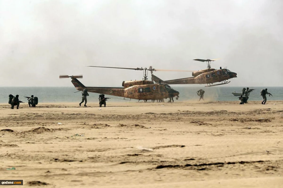 رزمایش نیروی زمینی ارتش در سواحل مکران آغاز شد؛ارزیابی آمادگی رزمی یگان‌های نیروی زمینی ارتش در مقابله با تهدید‌ها و انتقال سریع نیرو‌ها (تصاویر) 3