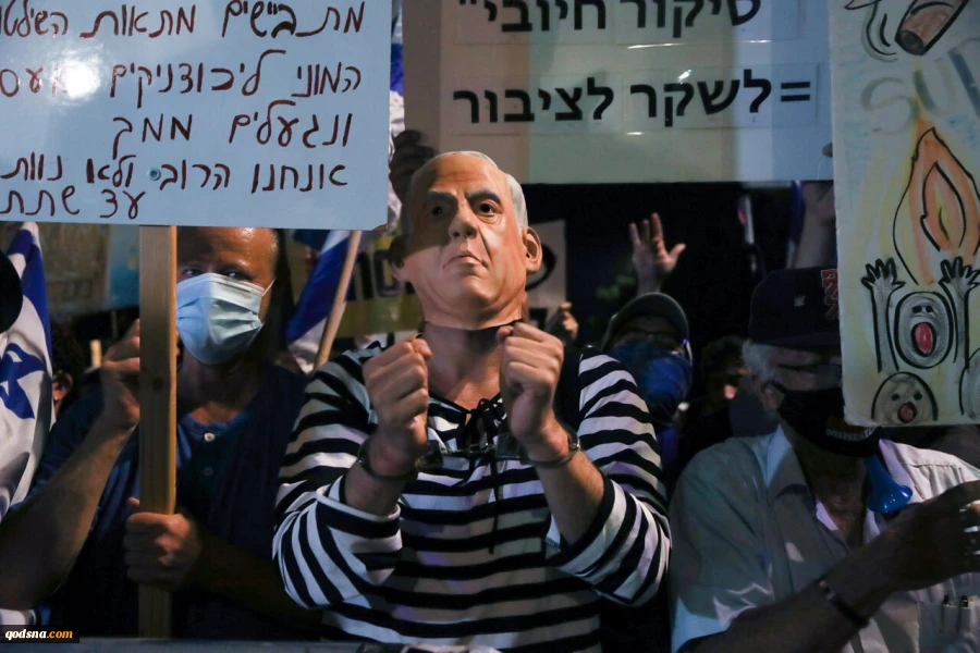 همزمان با حضور نخست وزیر رژیم صهیونیستی در دادگاه؛صدها معترض خشمگین خواستار محکومیت نتانیاهو شدند برگزاری جلسات دادگاه سه روز در هفته 3