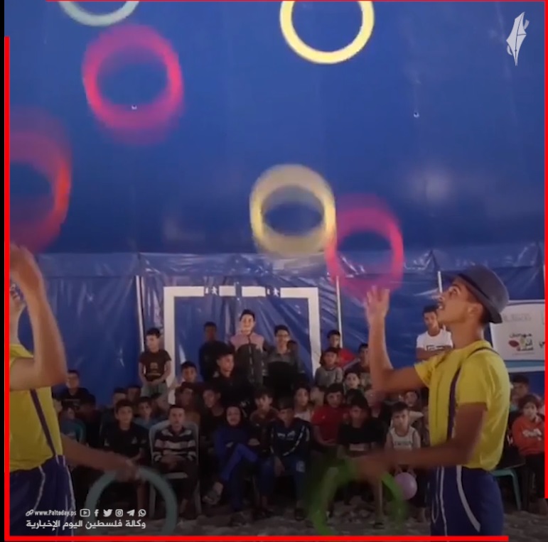استقبال گسترده کودکان فلسطینی از کلاس آموزش سیرک در غزه (تصاویر) 2