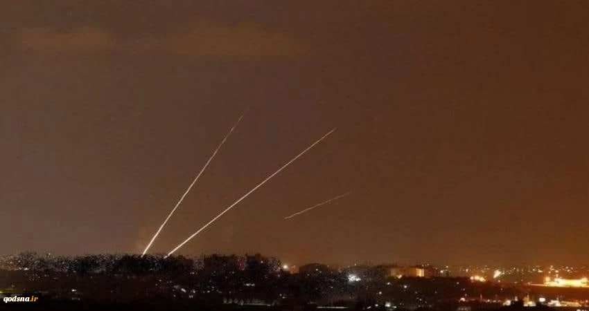 بامداد امروز رخ داد؛تجاوز هوایی و توپخانه‌ای رژیم صهیونیستی به نوار غزه پرتاب موشک استرلا به سوی جنگنده‌های صهیونیستی 4