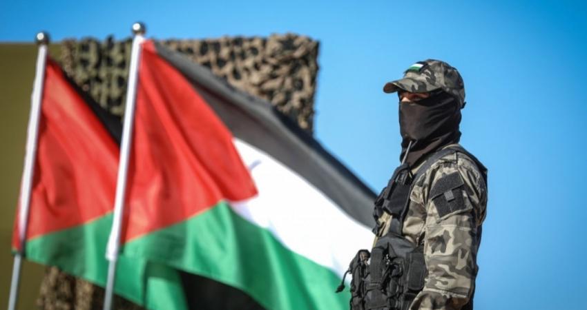روزنامه الاخبار لبنان:

تصاویر اماکن نظامی حماس دروغ و اقدامی برای دریافت واکنش نیروهای مقاومت است