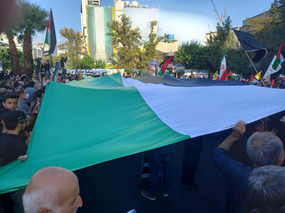 تجمع ضد صهیونیستی مردم عاشورایی تهران در میدان فلسطین