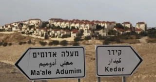 Zionist regime approves thousands of illegal settlement homes in Al-Quds