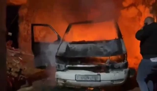 به آتش کشیدن منزل و خودروی شهروند فلسطینی به‌دست شهرک‌نشینان صهیونیست در کرانه باختری