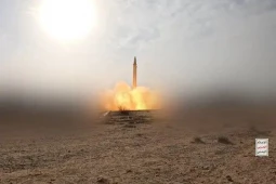 سخنگوی نیروهای مسلح یمن: با موشک بالستیک و پهپاد تاسیسات شرکت آرامکو در ریاض را هدف قرار دادیم