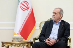 پزشکیان: مذاکره با دشمنی که ترور، تحریم و تهدید می‌کند، معنا ندارد