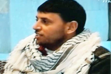 پدر انقلاب لیبی با چفیه فلسطین+عکس