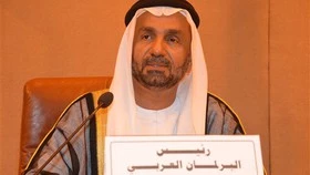 بازسازی واقعی در گرو پایان محاصره