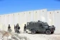 در تلاش برای حضور در نمازجمعه مسجدالاقصی؛

جوانان فلسطینی در اطراف دیوار حائل با قدس بازداشت شدند + تصاویر