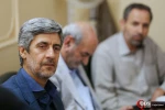 دیدار دختر امام(ره) با همسران شهدای مدافع حرم و نثار شاخه های گل بر سر مزار شهدای اصفهان (۱)



 12