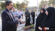 دیدار دختر امام(ره) با همسران شهدای مدافع حرم و نثار شاخه های گل بر سر مزار شهدای اصفهان (۱)



 19
