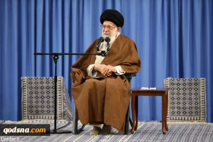 رهبر انقلاب اسلامی در دیدار شرکت کنندگان در کنگره «نقش شیعه در پیدایش وگسترش علوم اسلامی»:

برغم تلاش غربی‌ها امروز «بیداری» در دنیای اسلام بوجود آمده است/مهمترین نیاز امروز دنیای اسلام، وحدت و پیشرفت علمی است
 2
