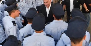 نخست وزیر رژیم صهیونیستی:

 ایران بزرگترین خطر برای ادامه بقای ماست