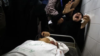 Gaza teen dies of wounds from clashes with Israeli troops