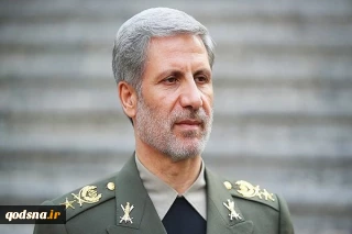 امیرحاتمی در جمع خبرنگاران:

موشک‌های سپاه با دقت بالا مواضع تروریست‌ها را منهدم کرد
