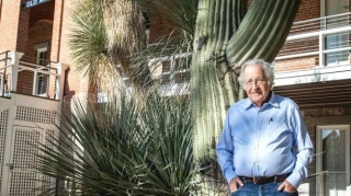 Echoing Prominent Israeli, Chomsky Warns of the Rise of ‘Judeo-Nazi Tendencies’ in Israel