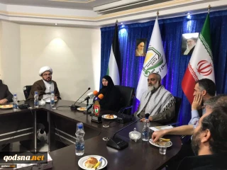 اعضاء اللجنة العليا لاقامة مراسم الذكري الأربعين لانتصار الثورة الإسلامية يلتقون كريمة الإمام الخميني(رض)

العميد نقدي: انجازات الثورة الإسلامية نتاج الجهاد المخلص للإمام الخميني/ زهراء مصطفوي: وحدةُ الكلمة هي رمز انتصار الثورة الإسلامية