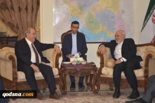 خیابان قدس ، بسته های خبری دوشنبه؛

کتاب خاطرات رهبرانقلاب به زبان عربی در بیروت /اشاره سید حسن نصرالله روز چهارشنبه درباره چهل سالگی انقلاب سخنرانی می کند / پایان گروگانگیری تجار سعودی در هتل کارلتون و باج گیری 100 میلیارد دلاری بن سلمان/ ارتباط اسرائی