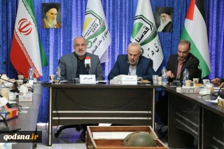 در میزگرد «چهل سالگی انقلاب اسلامی، استراتژی های منطقه ای، دستاوردها و نتایج» عنوان شد؛

ابوشریف: حمایت های انقلاب اسلامی از گروههای مقاومتی باعث انحصار اهداف توسعه طلبانه رژیم صهیونیستی شد/ امانی: روند مقابله با انقلاب اسلامی با جنگ تحمیلی آغاز و همچنان ادامه دارد