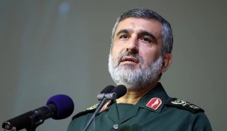 سردار حاجی زاده:

ما از جنگ استقبال نمی‌کنیم اما آماده دفاع هستیم/ نیازی به مهندسی معکوس و تکنولوژی این پهپاد آمریکایی نداریم/ کلکسیونی از پهپادهای آمریکایی داریم