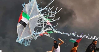 حماس تستغل نقاط الضعف التي تراها لدي اسرائيل

جنرالات "إسرائيليون": الطائرات الورقية انتصرت علينا