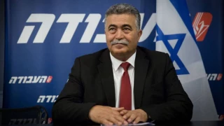 وزير اسرائيلي: نتنياهو يخشى حماس عسكريًا ويتهرب من المفاوضات مع السلطة