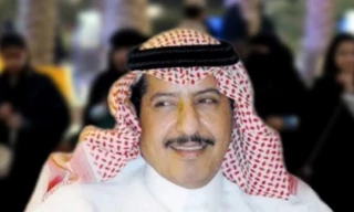 كاتب سعودي يسب الفلسطينيين ويدعو لمنعهم من الحج السنة المقبلة