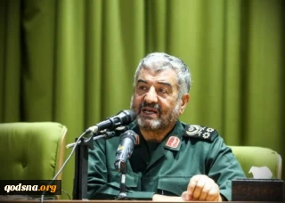 سردار جعفری: آمریکا سرنگونی پهپادش توسط سپاه را ناچارا زیرسبیلی رد کرد/جرأت پاسخ دادن به ایران را ندارند