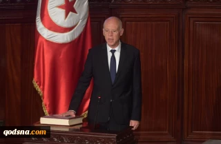 همراه با تشویق سیاستمداران و نمایندگان تونسی؛

"قیس سعید"  در پارلمان تونس بر حمایت از فلسطینیان و آزادی بیان تاکید کرد