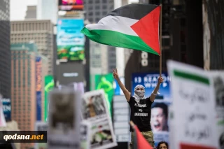 در نظرسنجی دانشگاه مریلند آمریکا مشخص شد؛

70 درصد پاسخ دهندگان: جلوگیری از فعالیت های "بی دی اس" حق آزادی بیان را سلب می کند/ 77 درصد دموکرات ها:جنبش تحریم راهکار ضد اسرائیلی مشروعی است