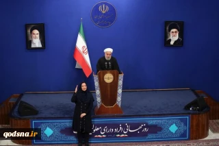 روحانی:

درآمد «سهمیه بندی بنزین» حدود ۳۱ هزار میلیارد تومان است