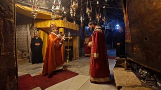 World pilgrims flock to Bethlehem for Christmas celebrations