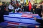 لحظه به لحظه با خبرنگاران قدسنا، در میان انبوه عزاداران شهدای مقاومت؛

رهبر انقلاب بر پیکر حاج‌ قاسم سلیمانی و همرزمان شهیدشان نماز اقامه کردند/ شعار مردم ایران: پرچم توییتری ترامپ روی تابوت او پهن خواهد شد/ مردمی که خود را لشکر قاسمیون نامیدند