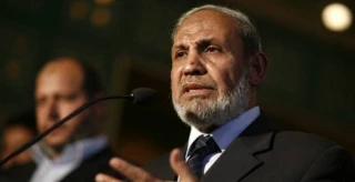 العلاقة مع إيران ليس قضية شخصية حتى تنتهي بعد استشهاد سليماني 

الزهار: منذ بداية تجربتنا مع ايران منذ عام 1991 حتى اليوم لم تطلب منّا طهران أيّ شيء غير المقاومة