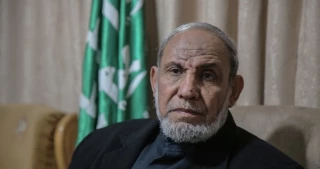 إفشال الصفقة يكون بالمقاومة الشاملة

الزهار: لن يستطيع العدو نزع سلاح المقاومة في غزة ومطلوب من عباس خطوة واحدة