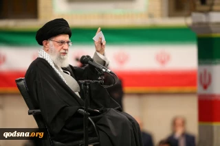 قائد الثورة الاسلامية : الممانعة والجهاد هما السبيل لمواجهة صفقة القرن