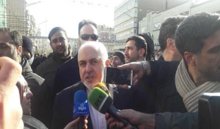 ظريف: الشعب الايراني برهن أن الاميركيين هم الارهابيون