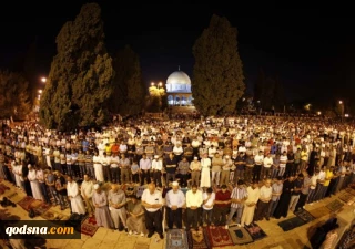 منابع فلسطینی خبر دادند:

حمله اشغالگران صهیونیست به نمازگزاران مسجد الاقصی